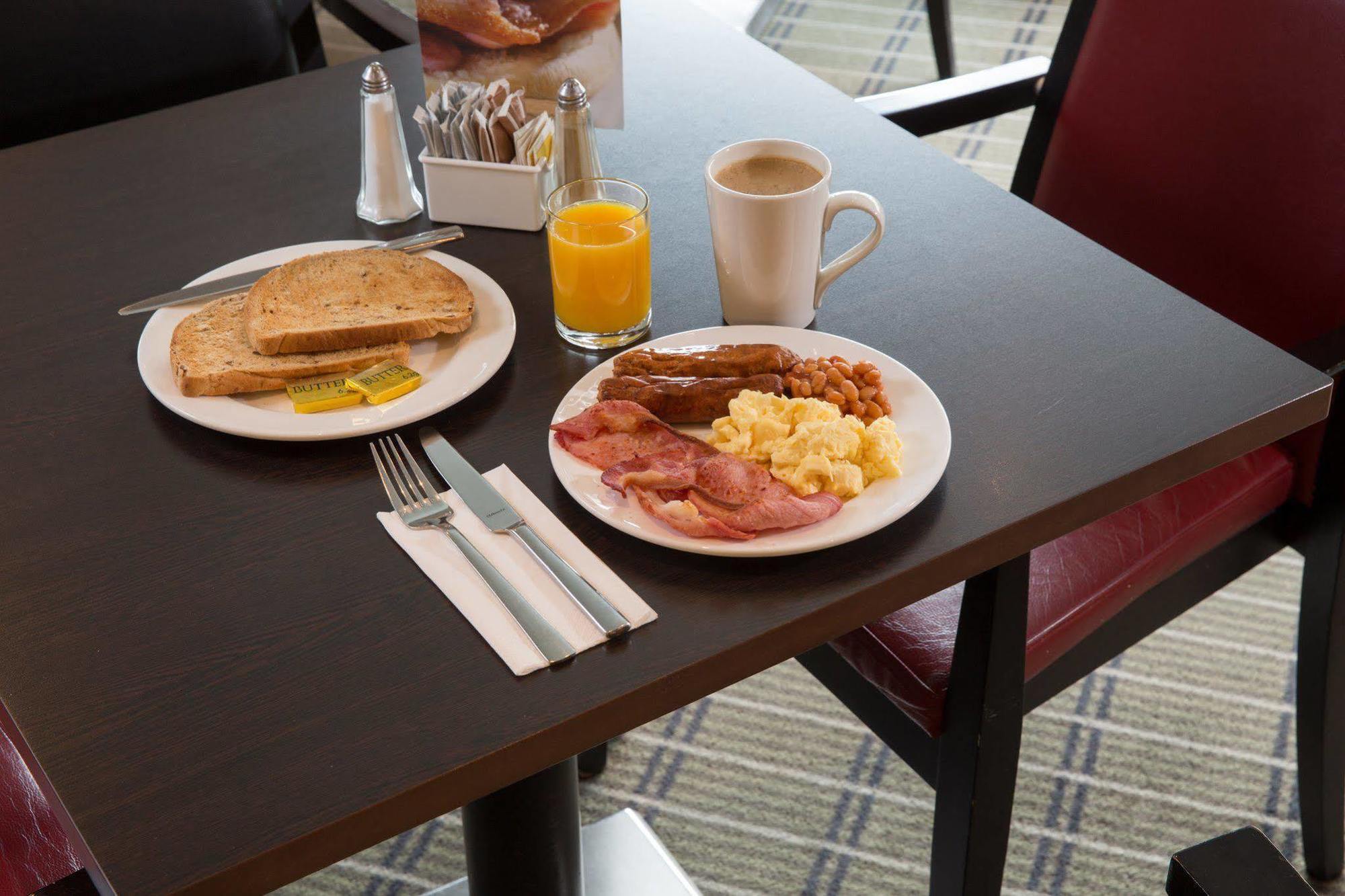 Holiday Inn Express Bradford City Centre By Ihg Exterior foto